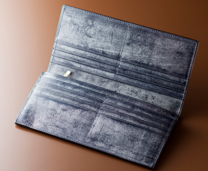 ジョージブライドル・バイアリーウォレット